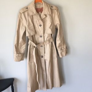 Vintage trench coat. Utex made in Romania.
